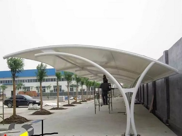 膜结构汽车棚