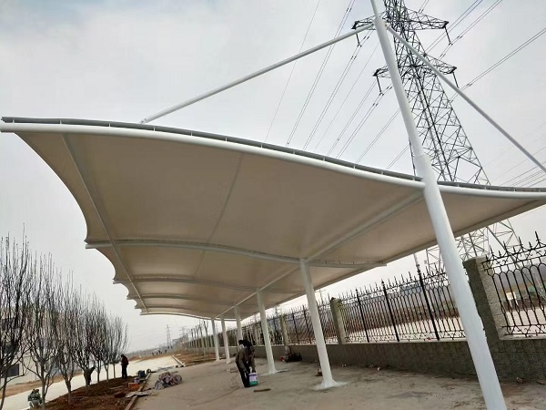 膜结构汽车棚