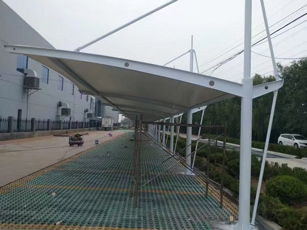 怎么保养膜结构车棚的骨架